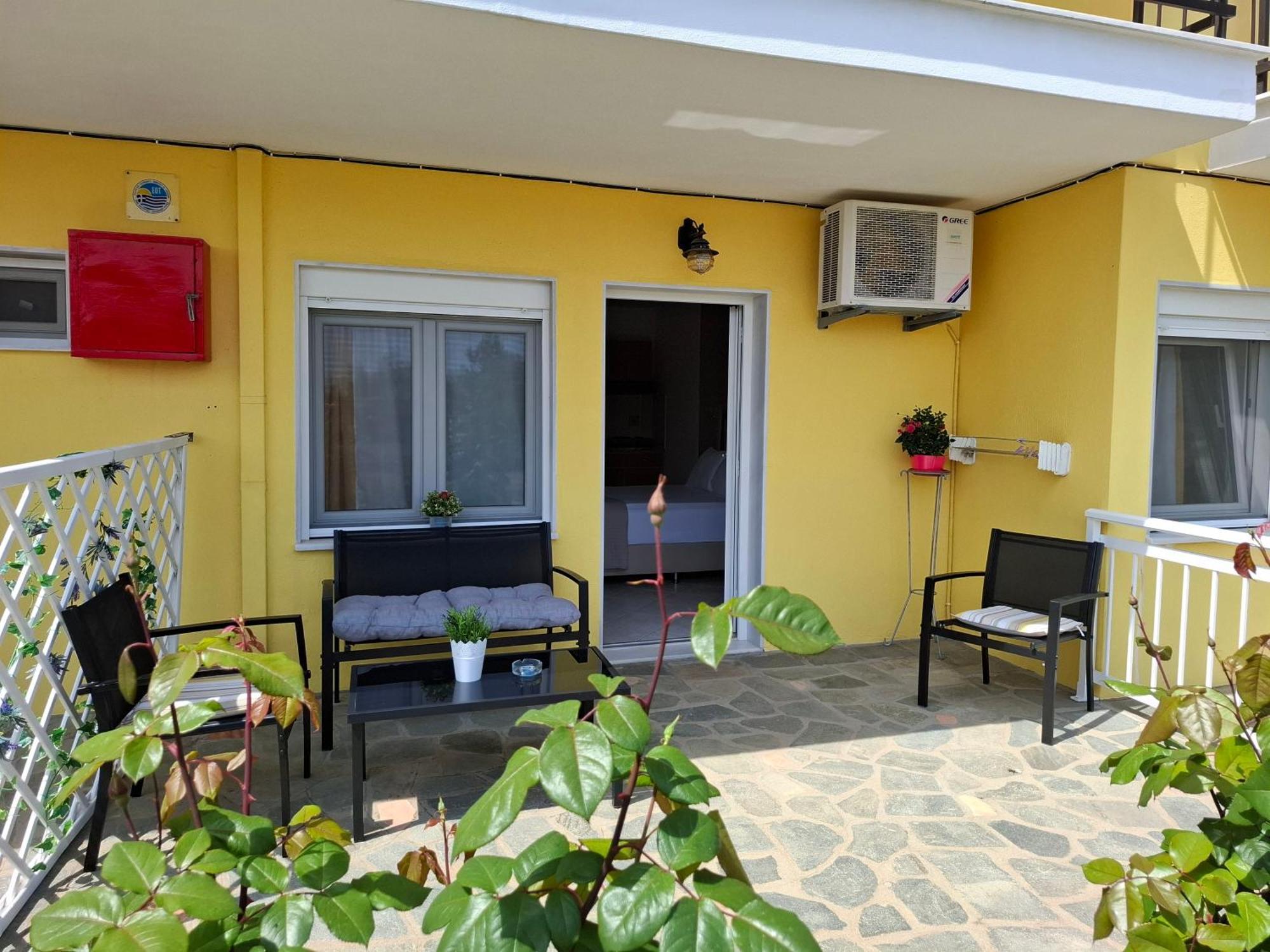 House Elena Apartment Koinira Exterior photo